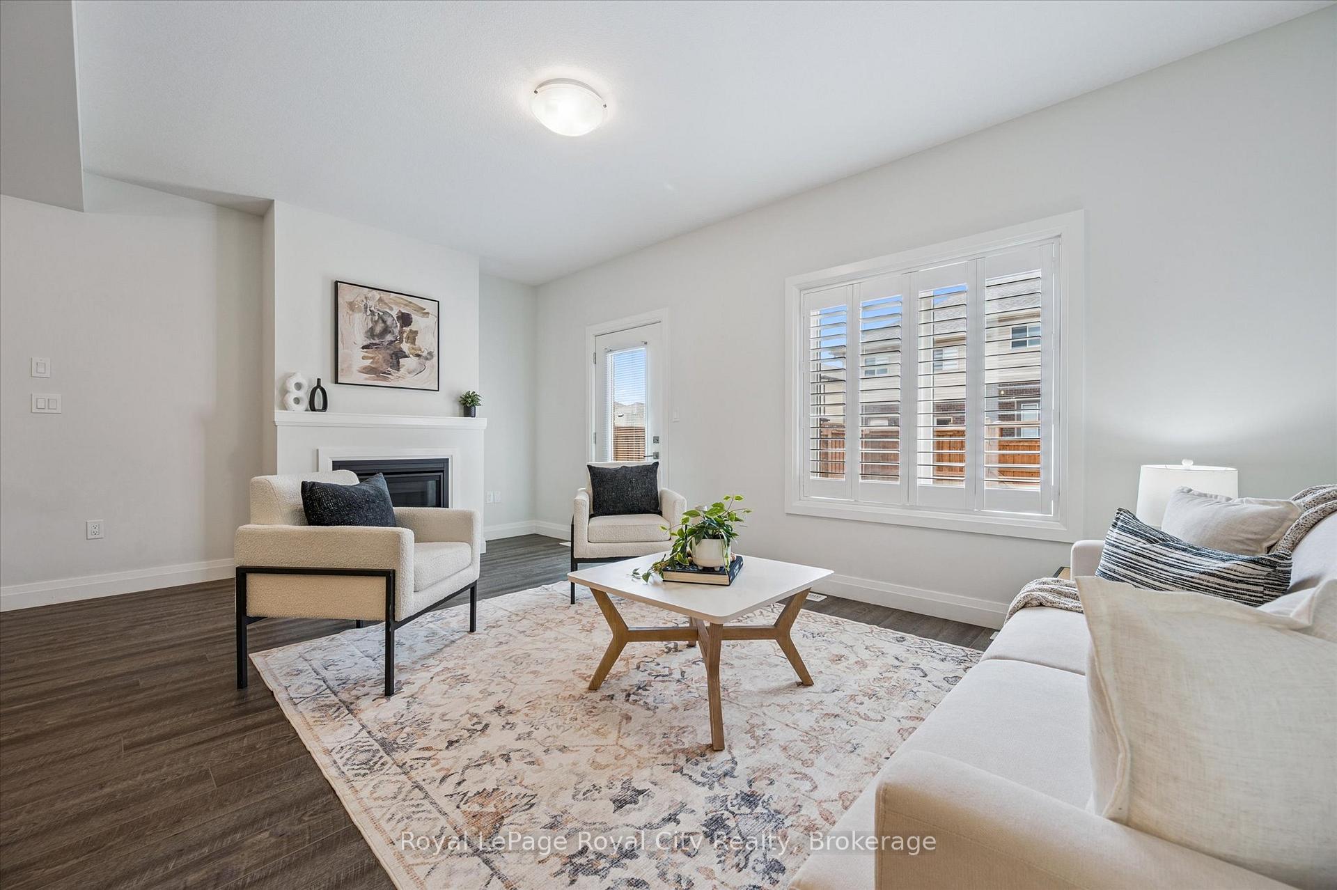 Photo 16 of 34 Wideman Boulevard, Guelph, Victoria North — HOMEH