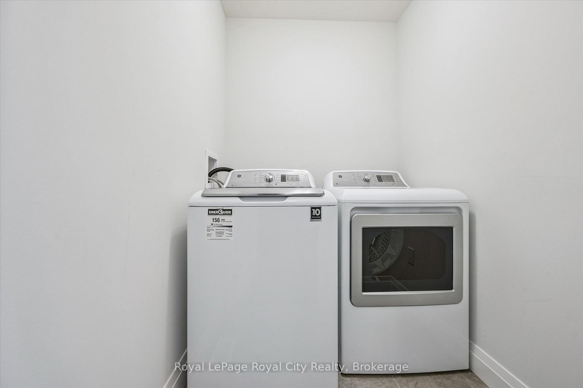 Photo 31 of 34 Wideman Boulevard, Guelph, Victoria North — HOMEH