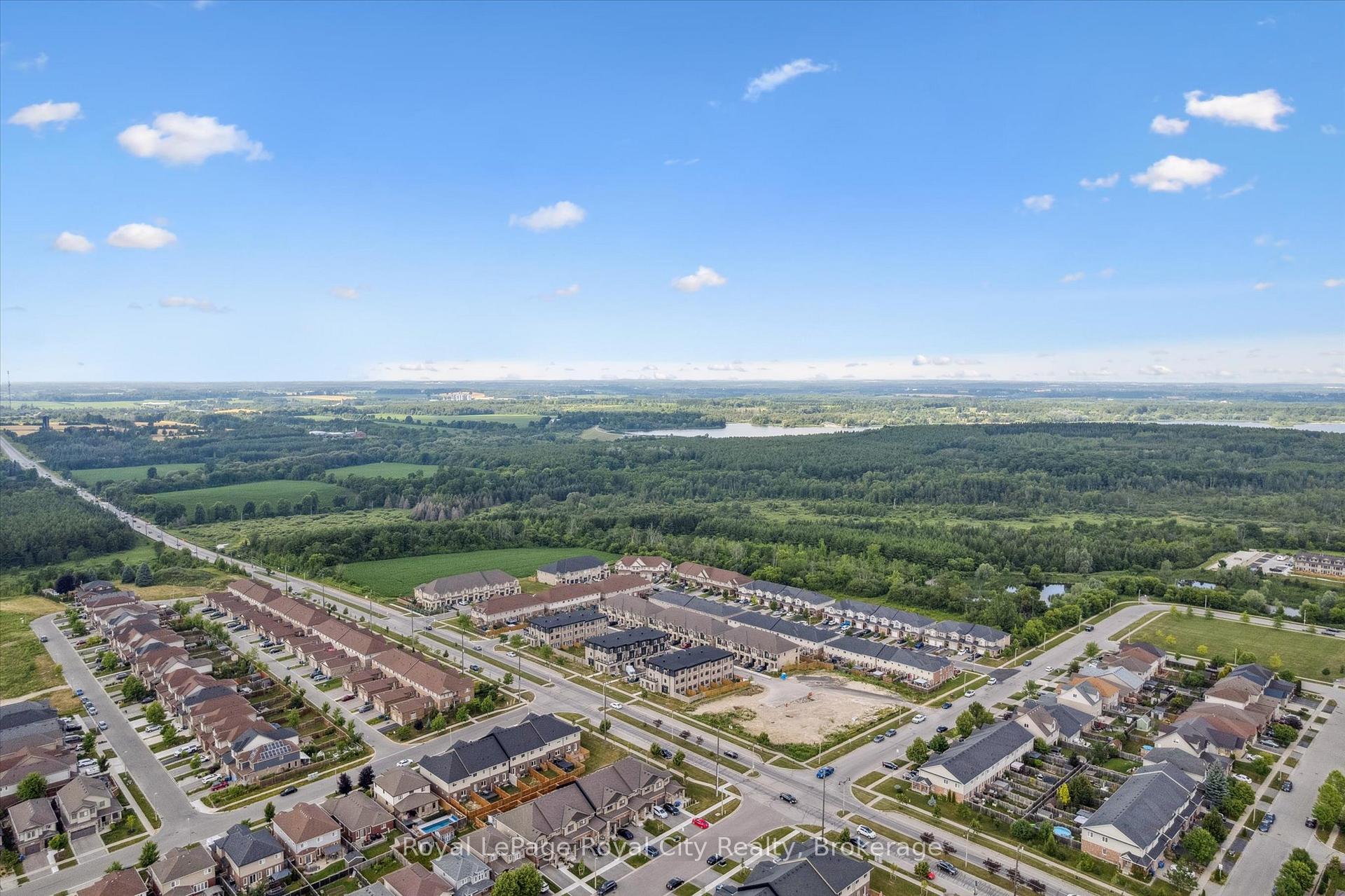 Photo 36 of 34 Wideman Boulevard, Guelph, Victoria North — HOMEH
