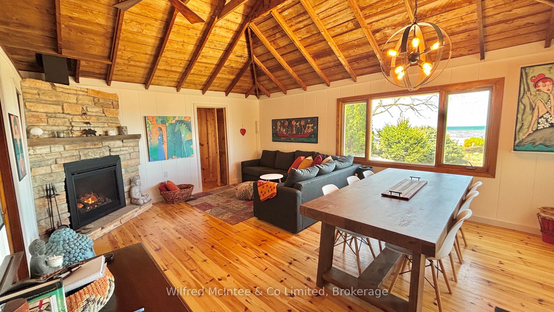 Photo 21 of 16 Shore Road, Vaughan, Vellore Village — HOMEH