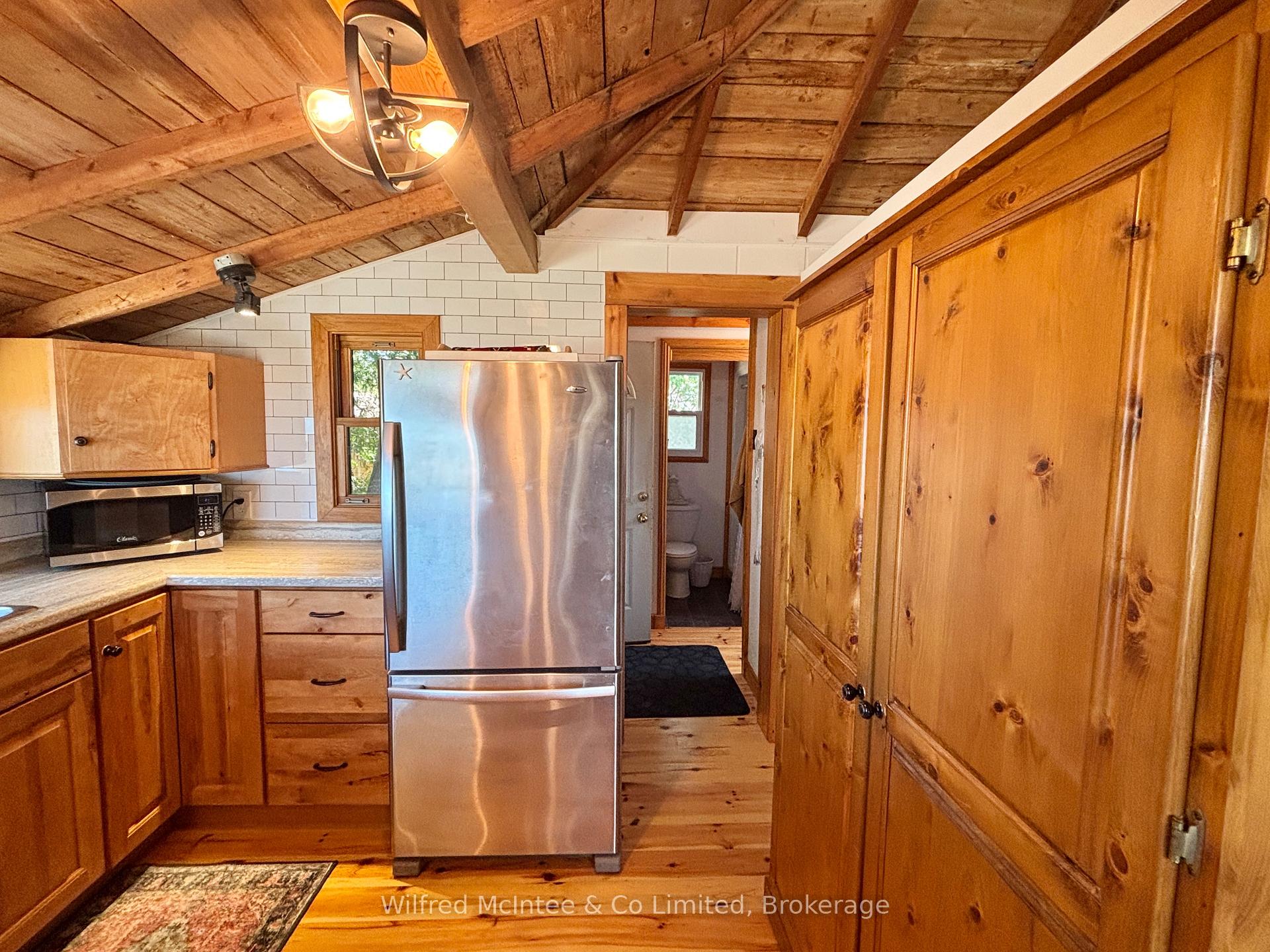 Photo 30 of 16 Shore Road, Vaughan, Vellore Village — HOMEH