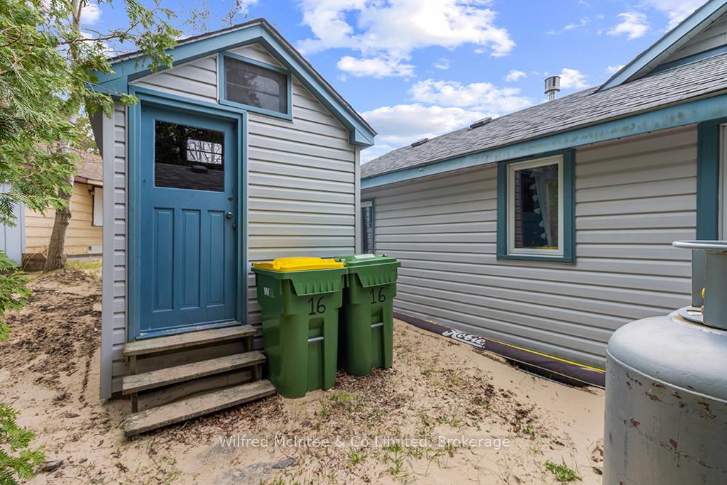 Photo 39 of 16 Shore Road, Vaughan, Vellore Village — HOMEH