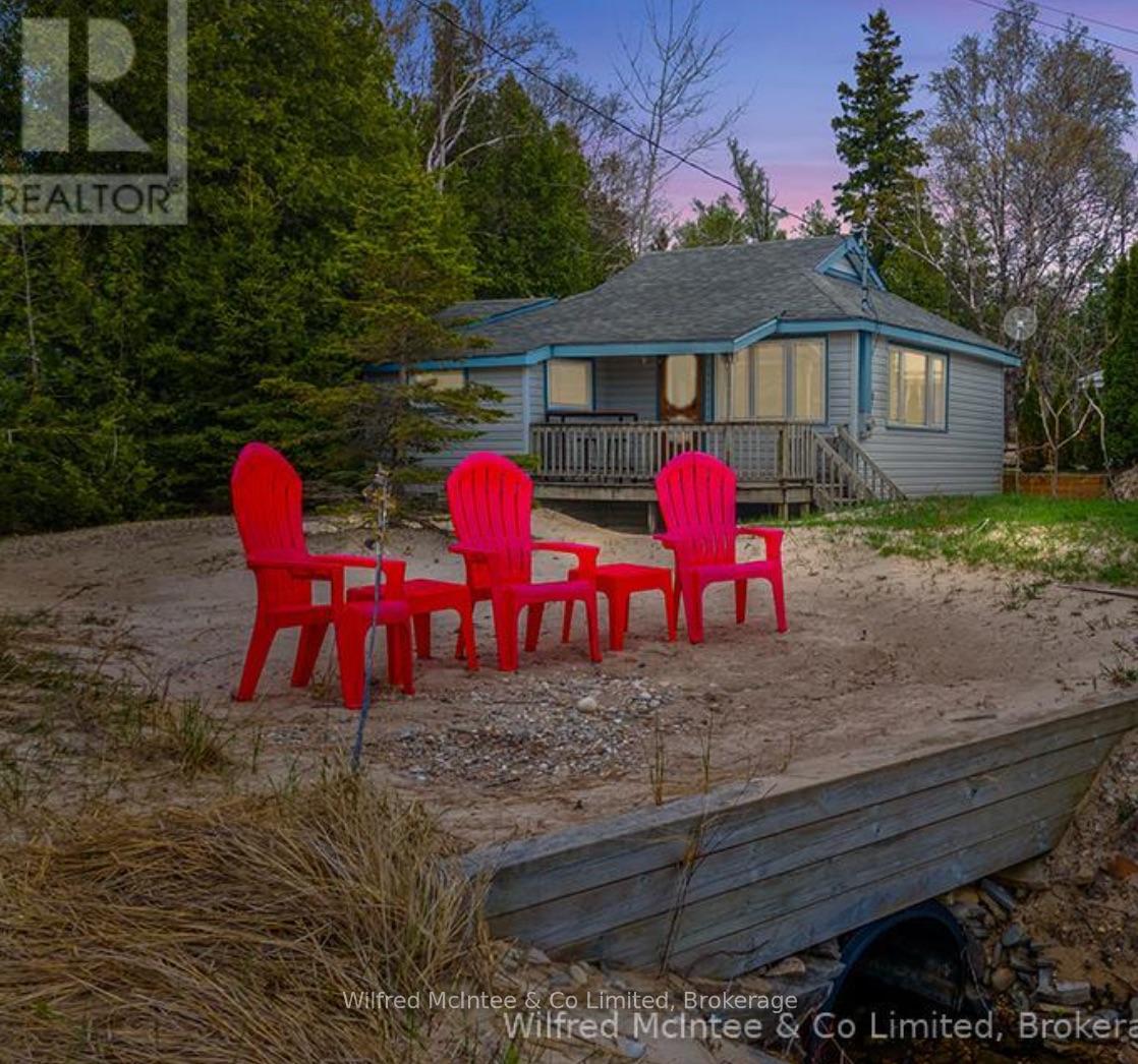 Photo 47 of 16 Shore Road, Vaughan, Vellore Village — HOMEH