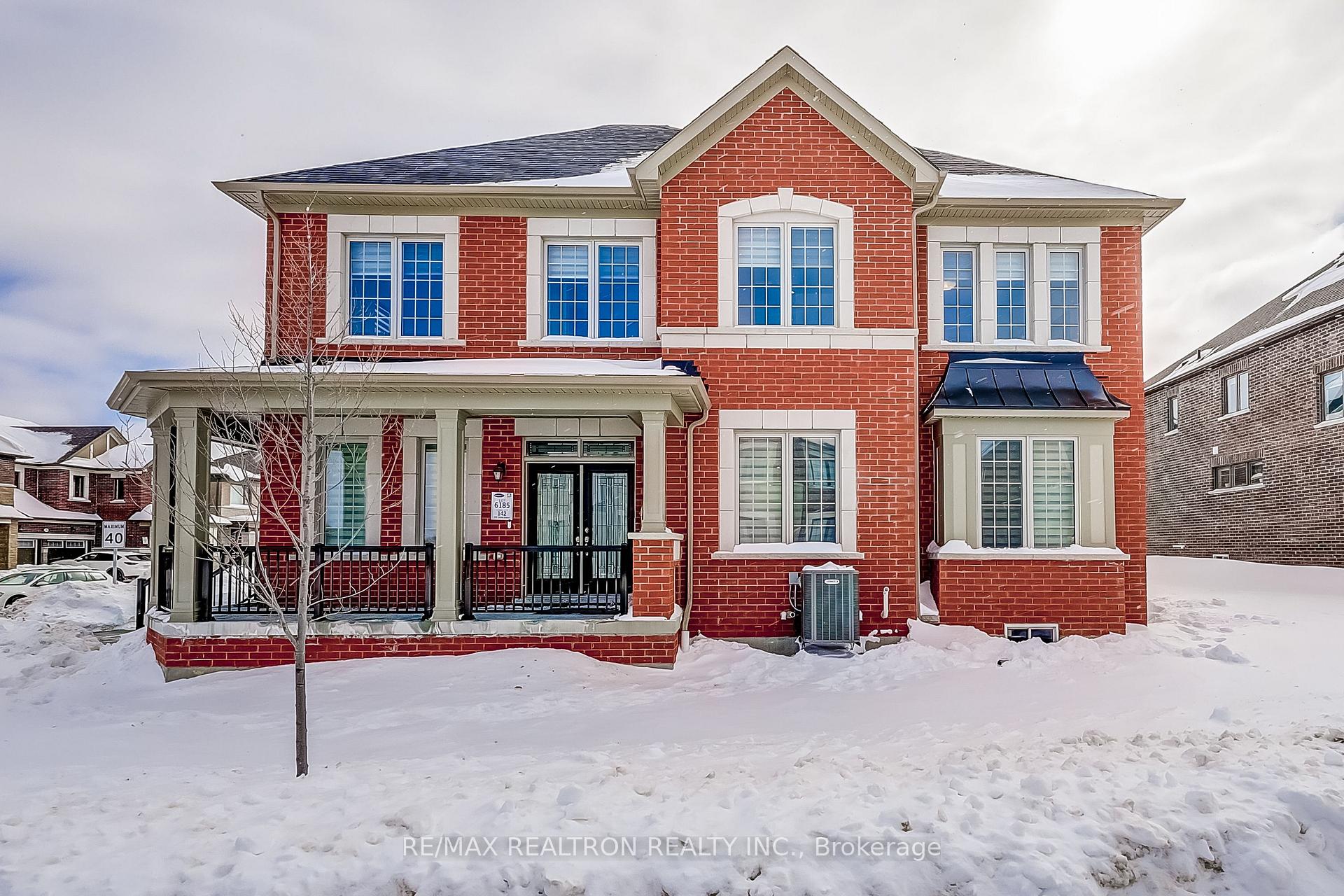 Front of 3288 Turnstone Boulevard