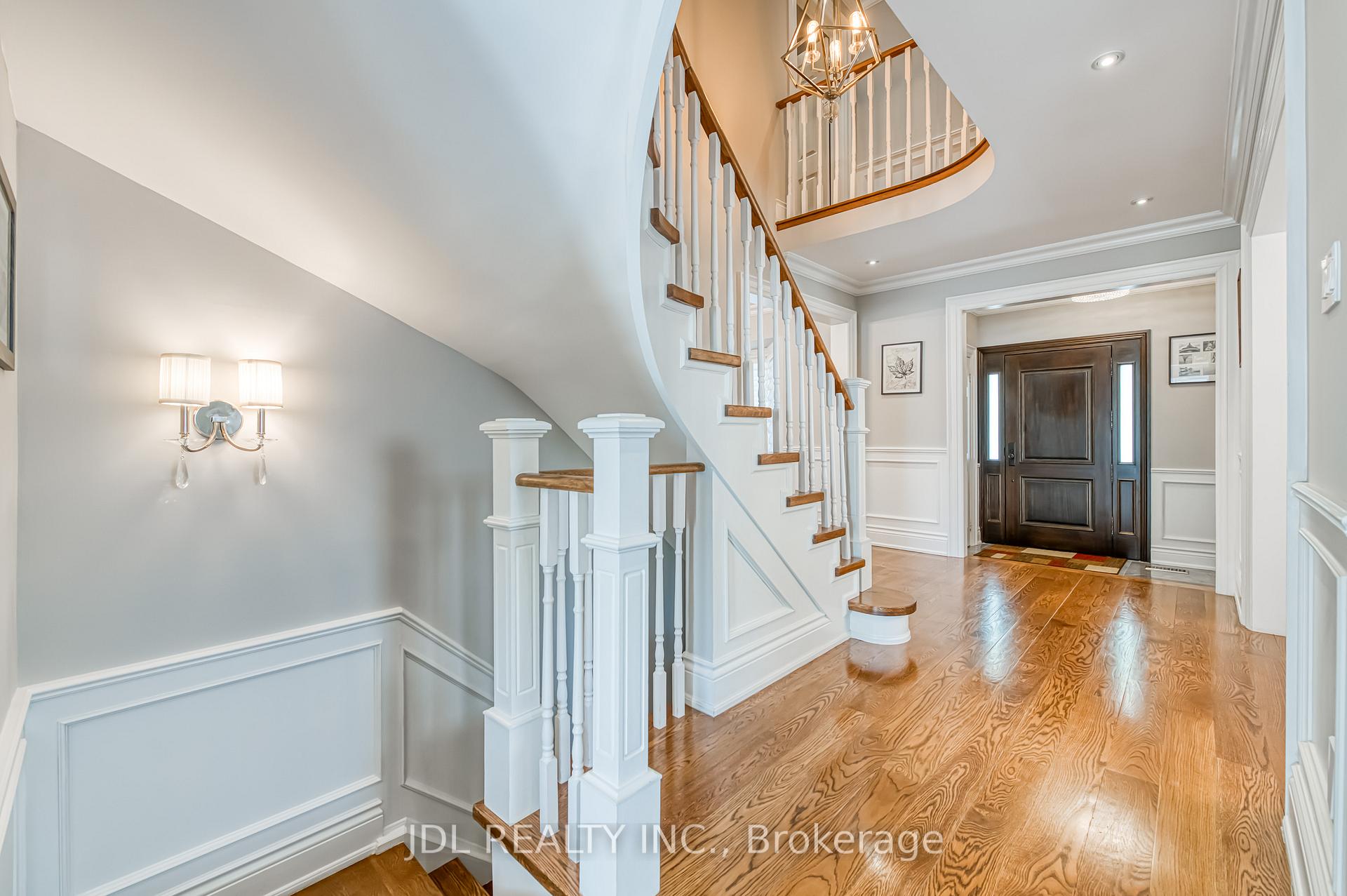 Photo 5 of 11 Heatherwood Crescent, Markham, Unionville — HOMEH