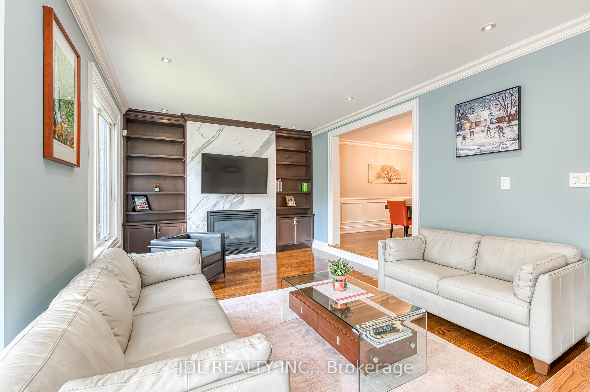 Photo 14 of 11 Heatherwood Crescent, Markham, Unionville — HOMEH