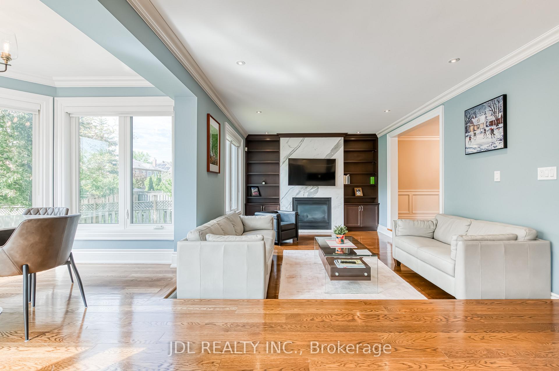 Photo 15 of 11 Heatherwood Crescent, Markham, Unionville — HOMEH