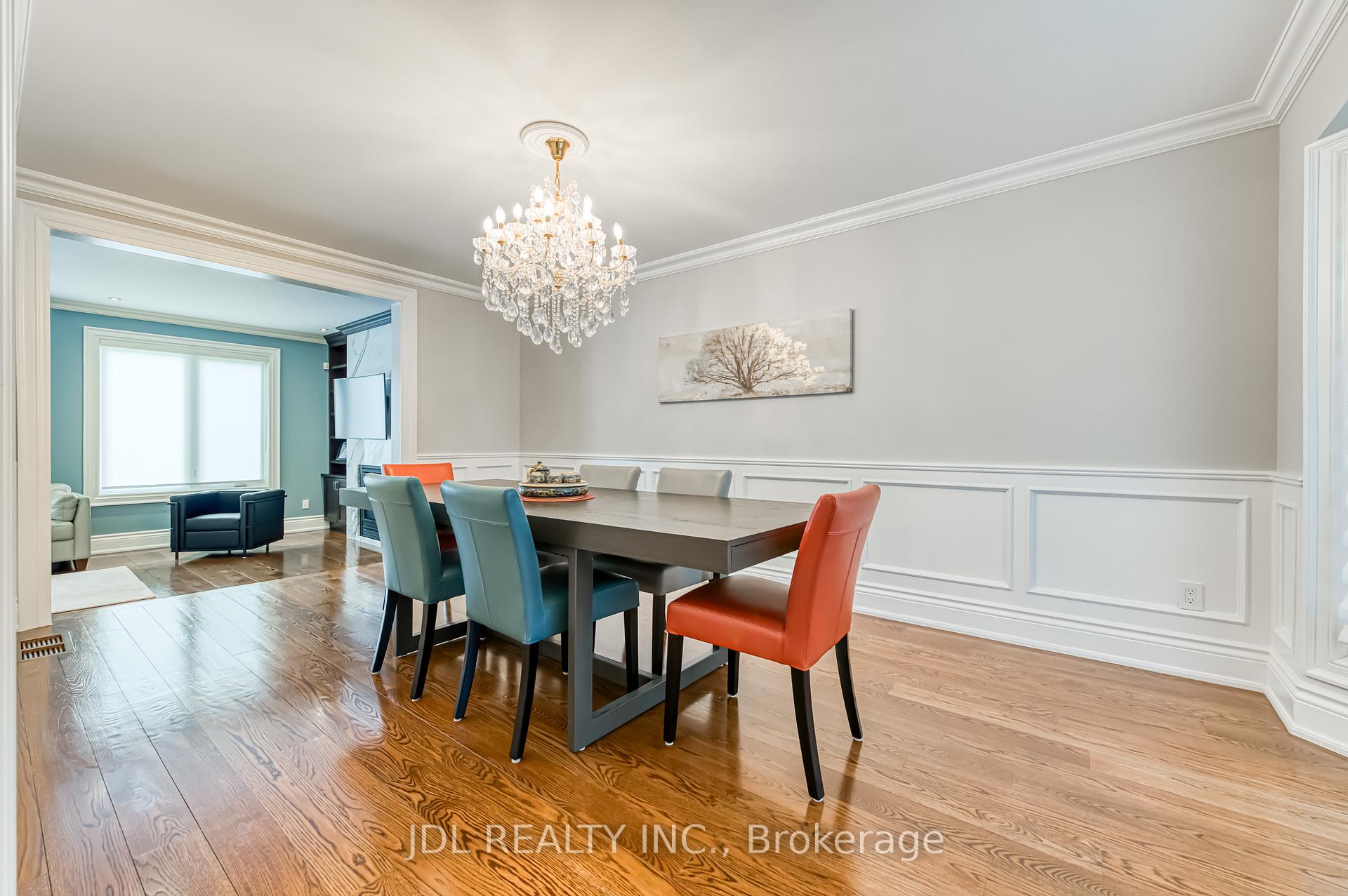 Photo 18 of 11 Heatherwood Crescent, Markham, Unionville — HOMEH