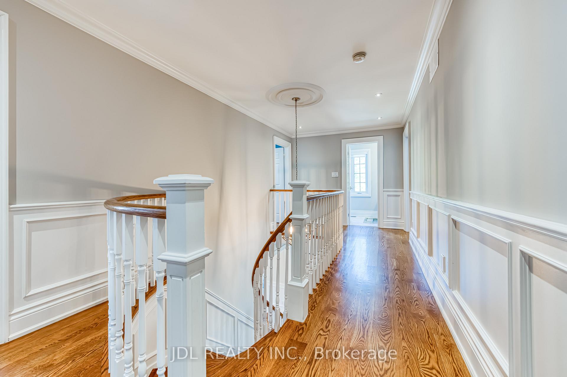 Photo 24 of 11 Heatherwood Crescent, Markham, Unionville — HOMEH