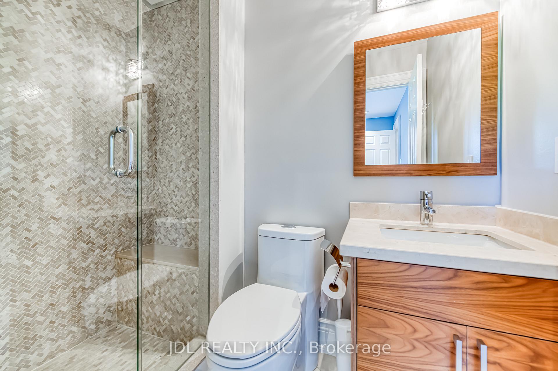 Photo 32 of 11 Heatherwood Crescent, Markham, Unionville — HOMEH