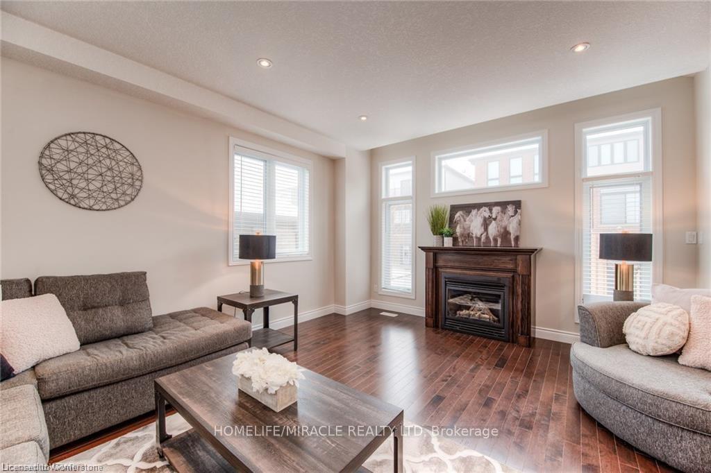 Photo 14 of 313 Zeller Drive, Kitchener, Grand River South — HOMEH
