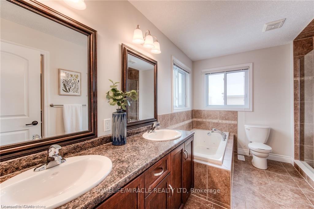 Photo 7 of 313 Zeller Drive, Kitchener, Grand River South — HOMEH