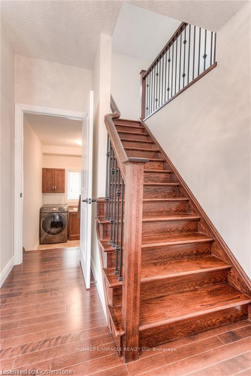 Photo 15 of 313 Zeller Drive, Kitchener, Grand River South — HOMEH