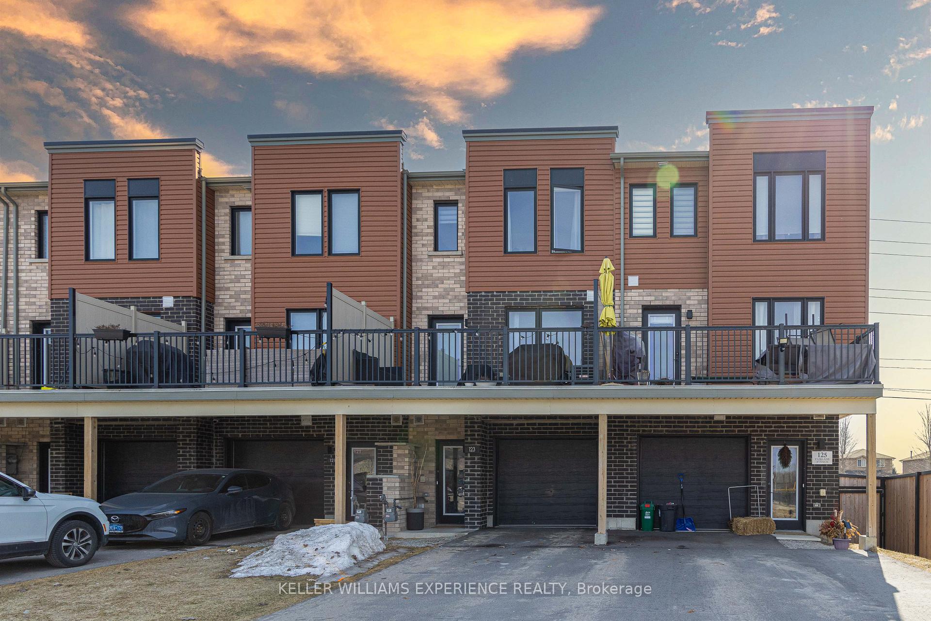 Front of 123 Fairlane Avenue