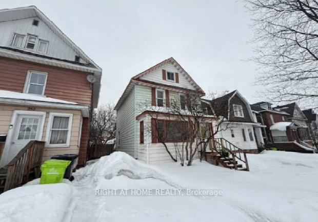 Photo 1 of 254 Albert Street W, Sault Ste Marie — HOMEH
