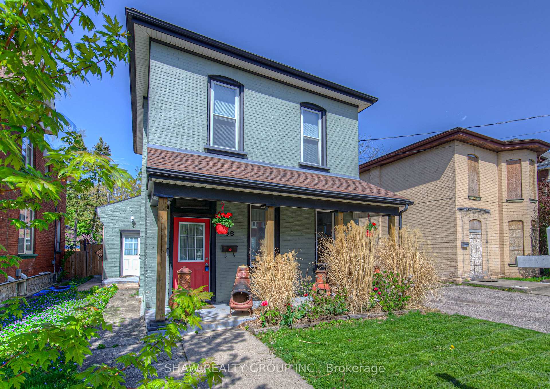 Photo 3 of 89 Park Avenue, Brantford — HOMEH