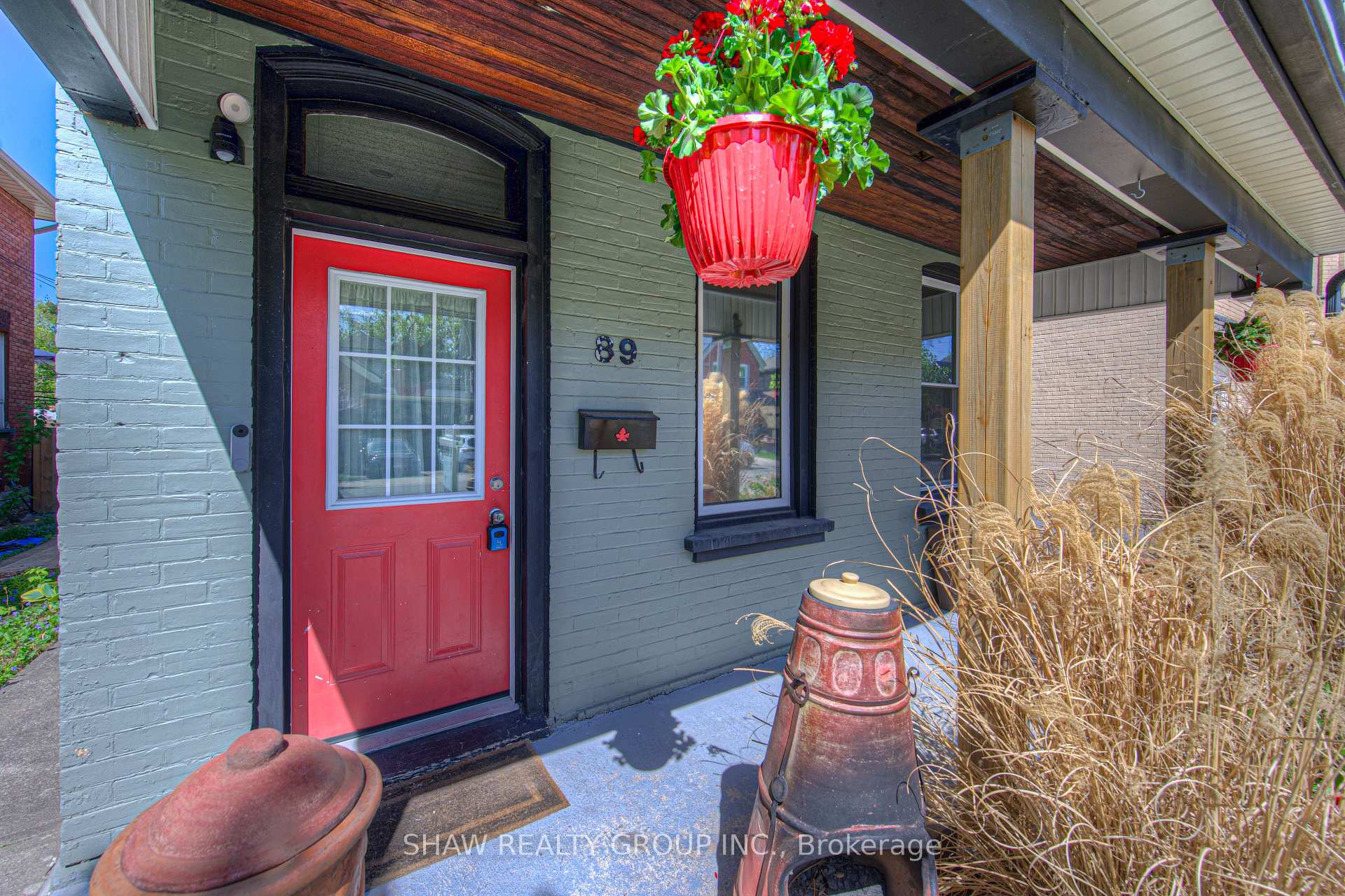 Photo 4 of 89 Park Avenue, Brantford — HOMEH