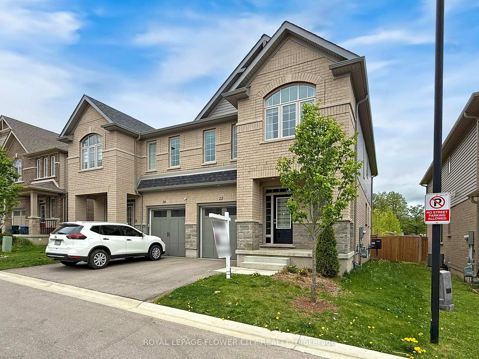 Photo 6 of 22 Gleason Crescent, Kitchener — HOMEH