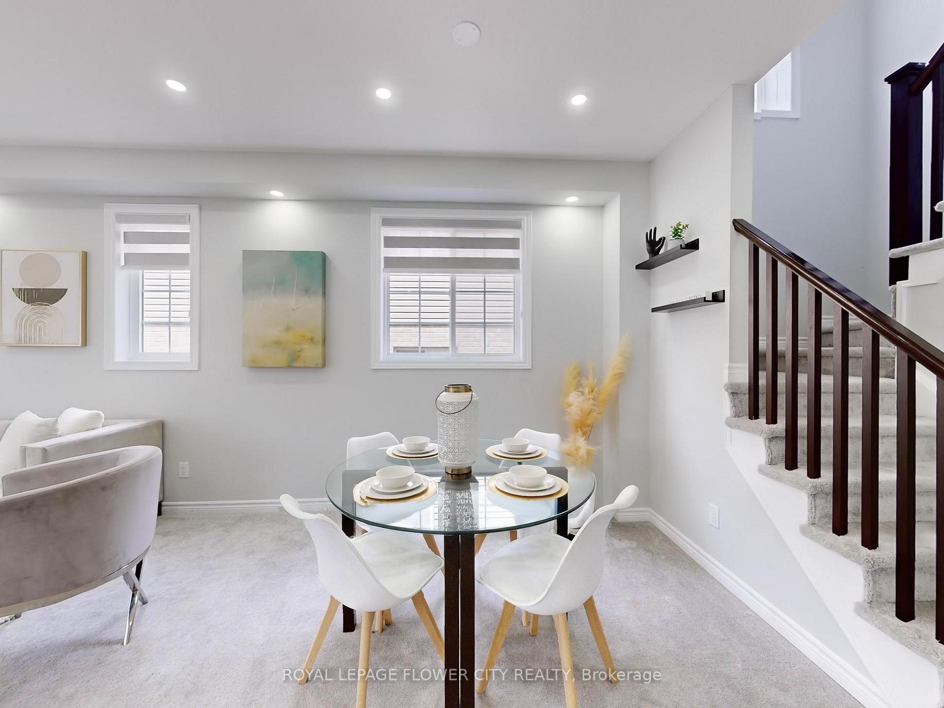 Photo 11 of 22 Gleason Crescent, Kitchener — HOMEH