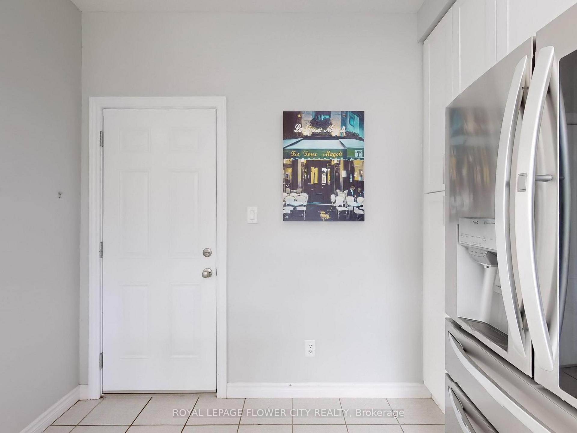 Photo 20 of 22 Gleason Crescent, Kitchener — HOMEH