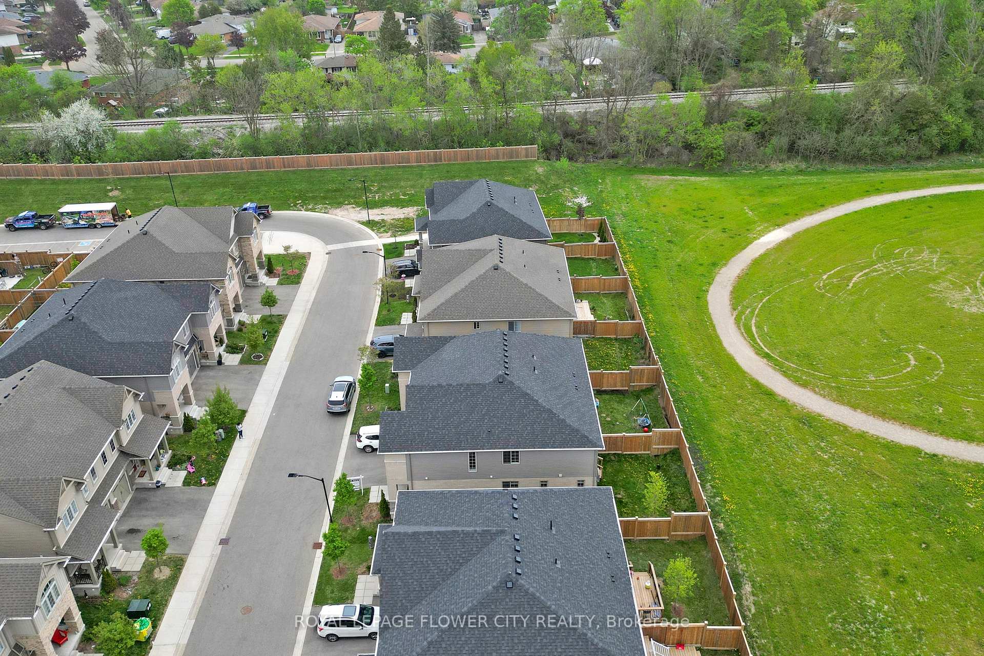 Photo 47 of 22 Gleason Crescent, Kitchener — HOMEH