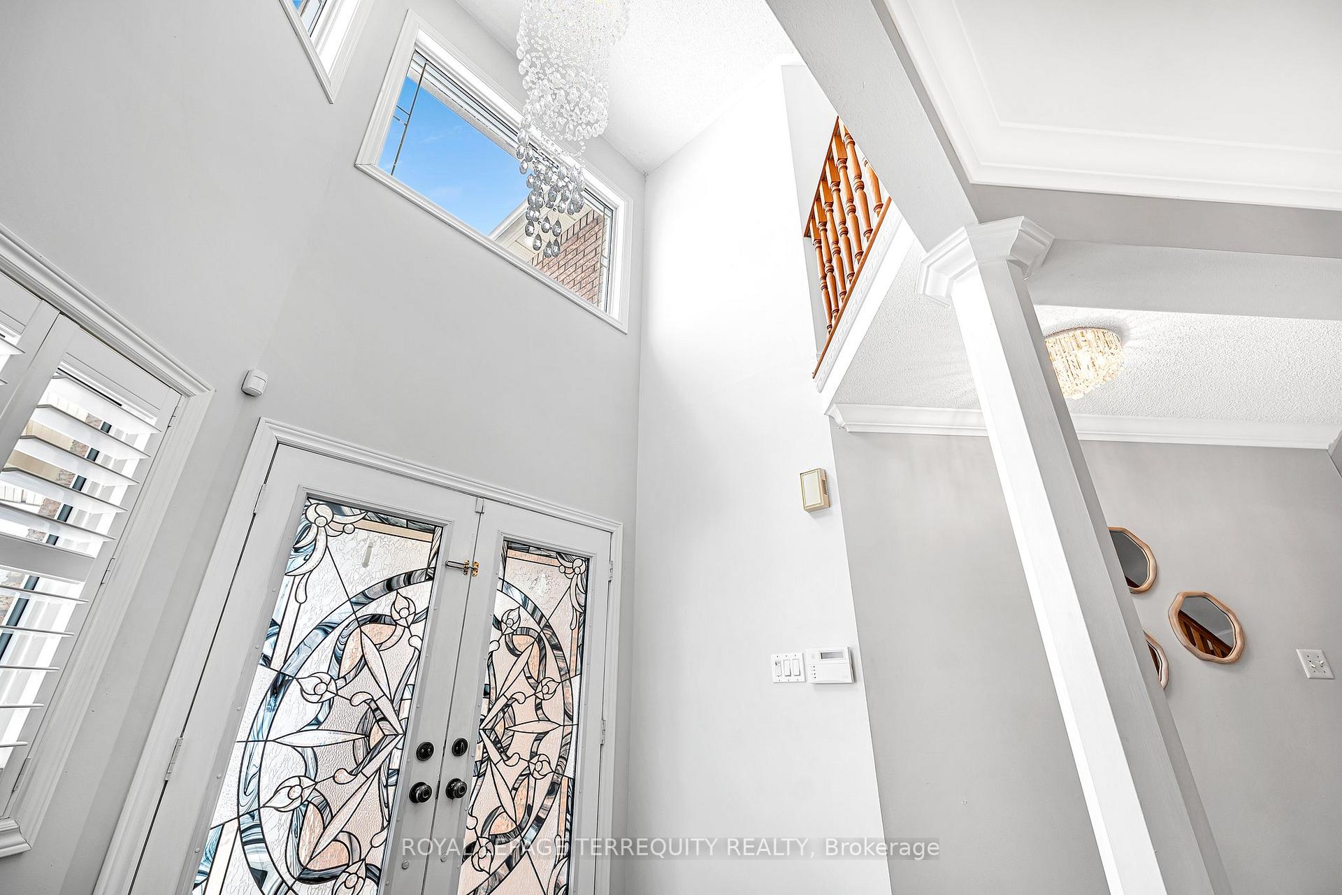Photo 3 of 31 Brockman Crescent, Ajax, Central West — HOMEH
