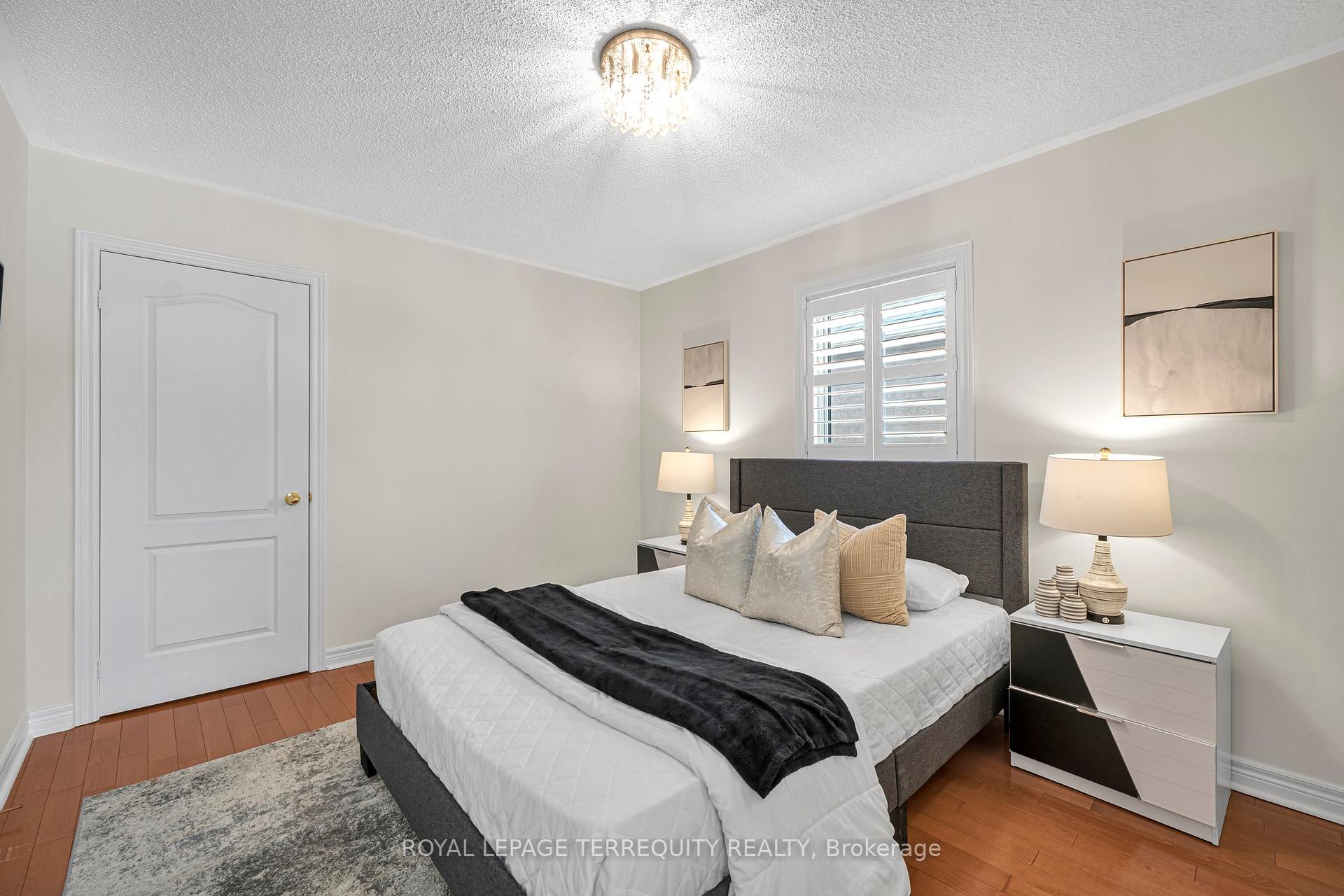 Photo 24 of 31 Brockman Crescent, Ajax, Central West — HOMEH