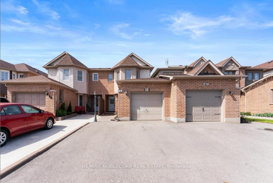 Front of 44 Hanton Crescent