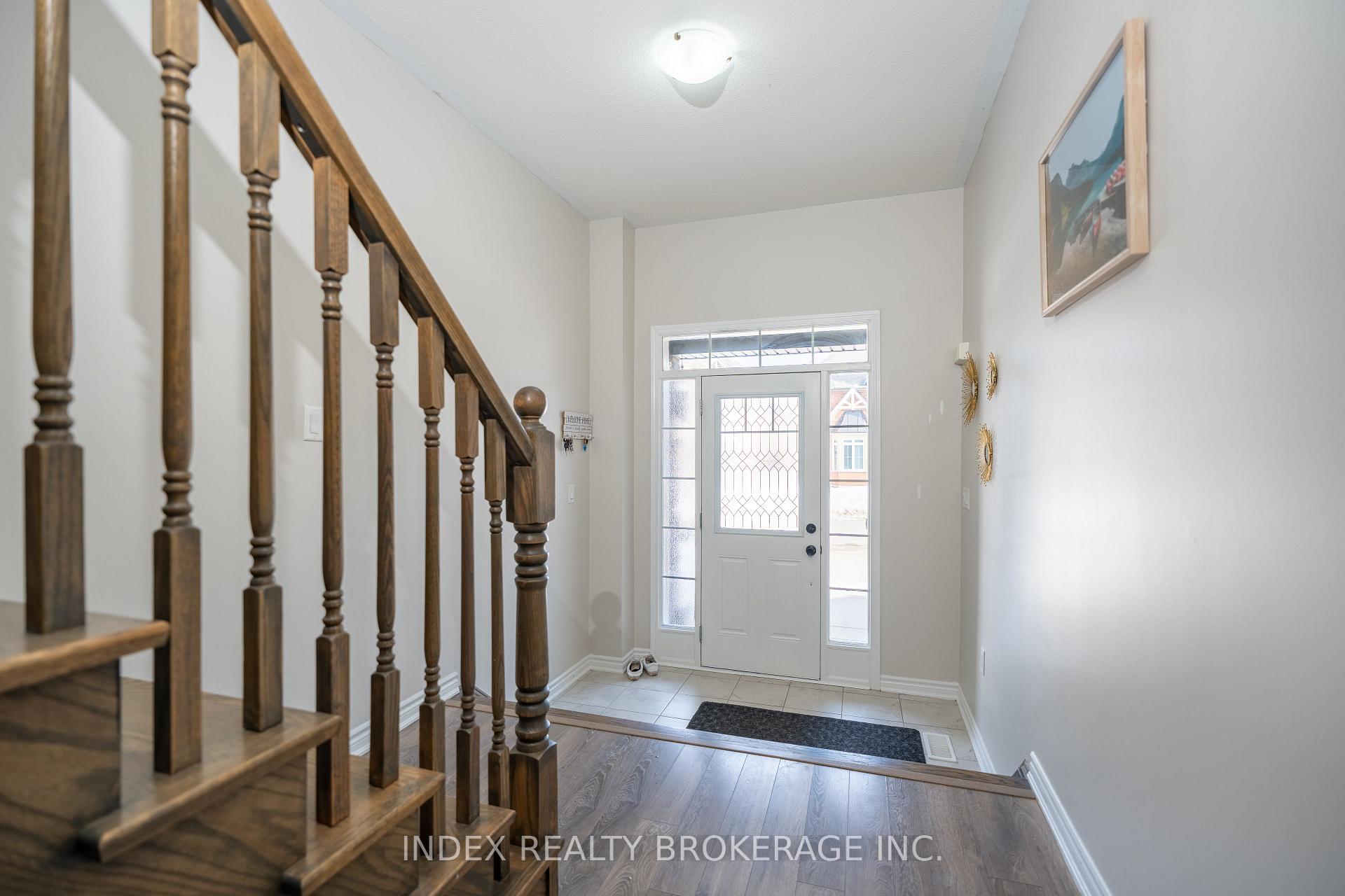 Photo 4 of 55 Phyllis Drive, Caledon, Rural Caledon — HOMEH