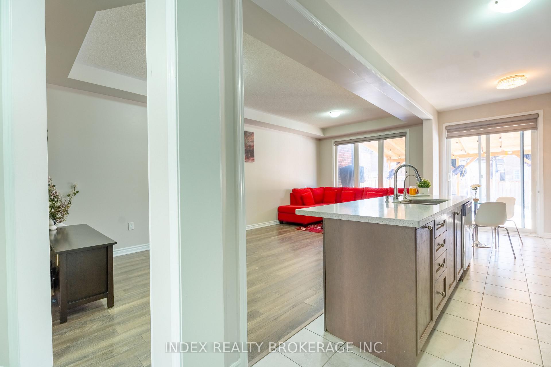 Photo 11 of 55 Phyllis Drive, Caledon, Rural Caledon — HOMEH