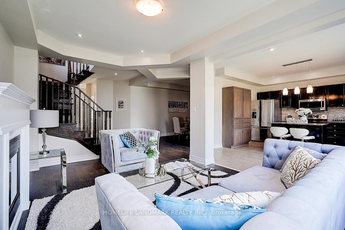Photo 16 of 6 Keating Drive, Clarington, Newcastle — HOMEH