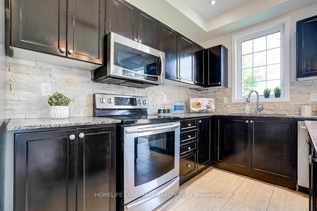 Photo 18 of 6 Keating Drive, Clarington, Newcastle — HOMEH