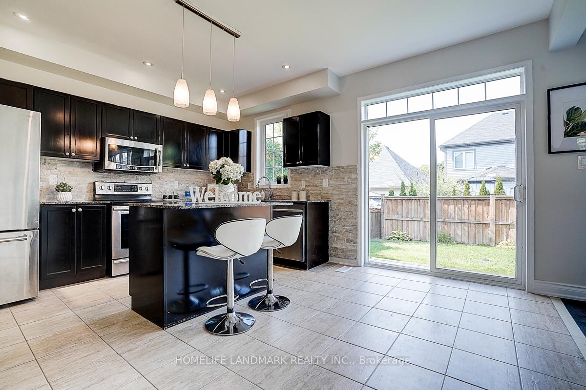 Photo 21 of 6 Keating Drive, Clarington, Newcastle — HOMEH