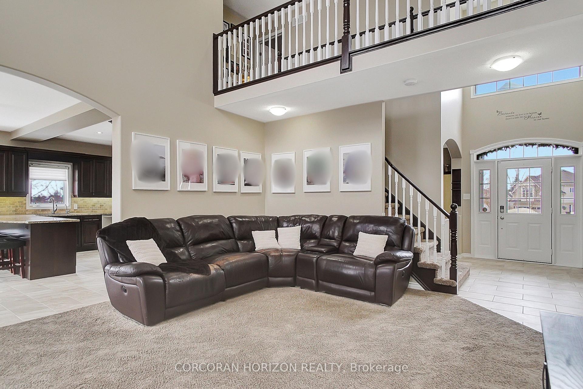 Photo 12 of 55 Woodcrest Court, Kitchener, Doon South — HOMEH