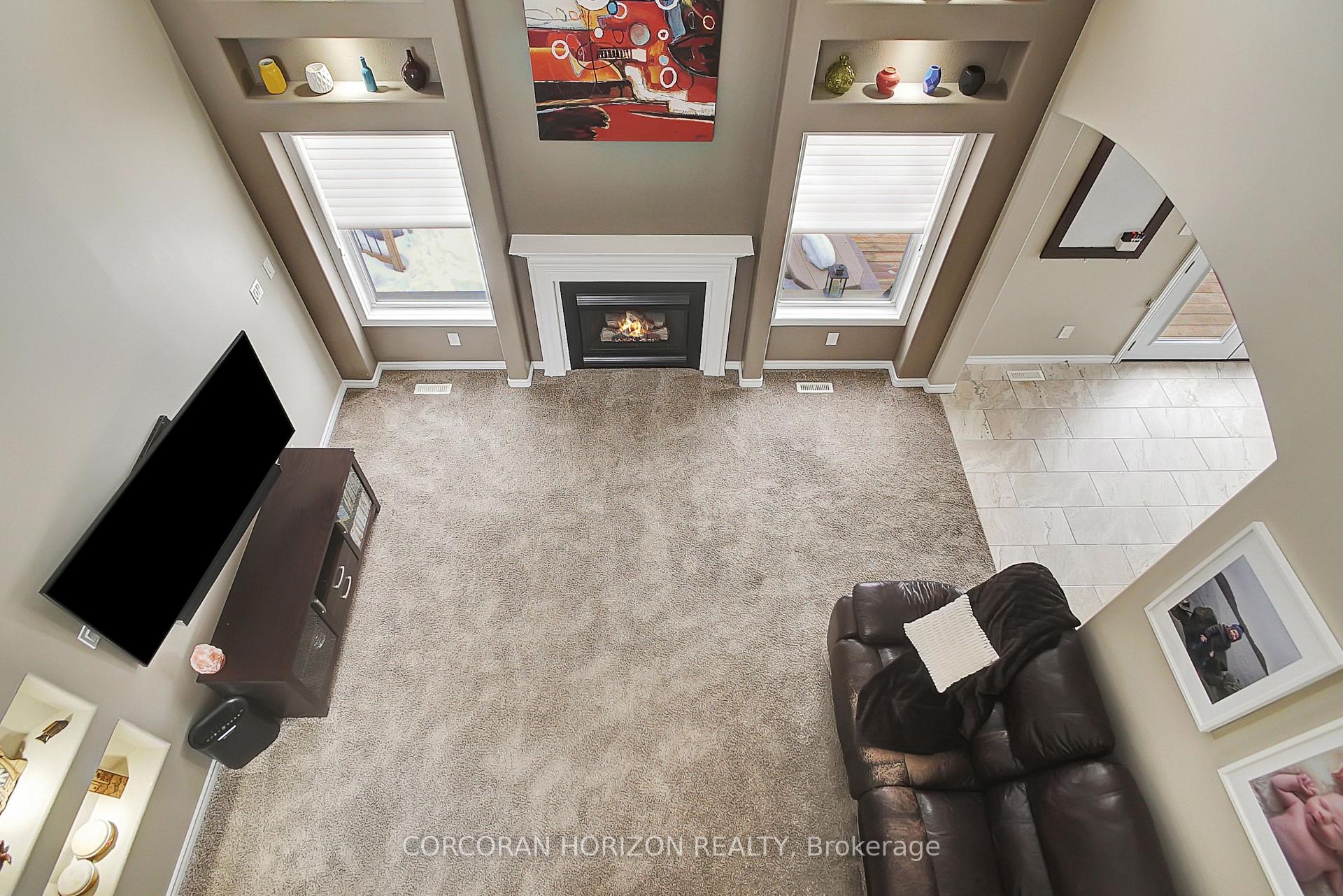 Photo 13 of 55 Woodcrest Court, Kitchener, Doon South — HOMEH