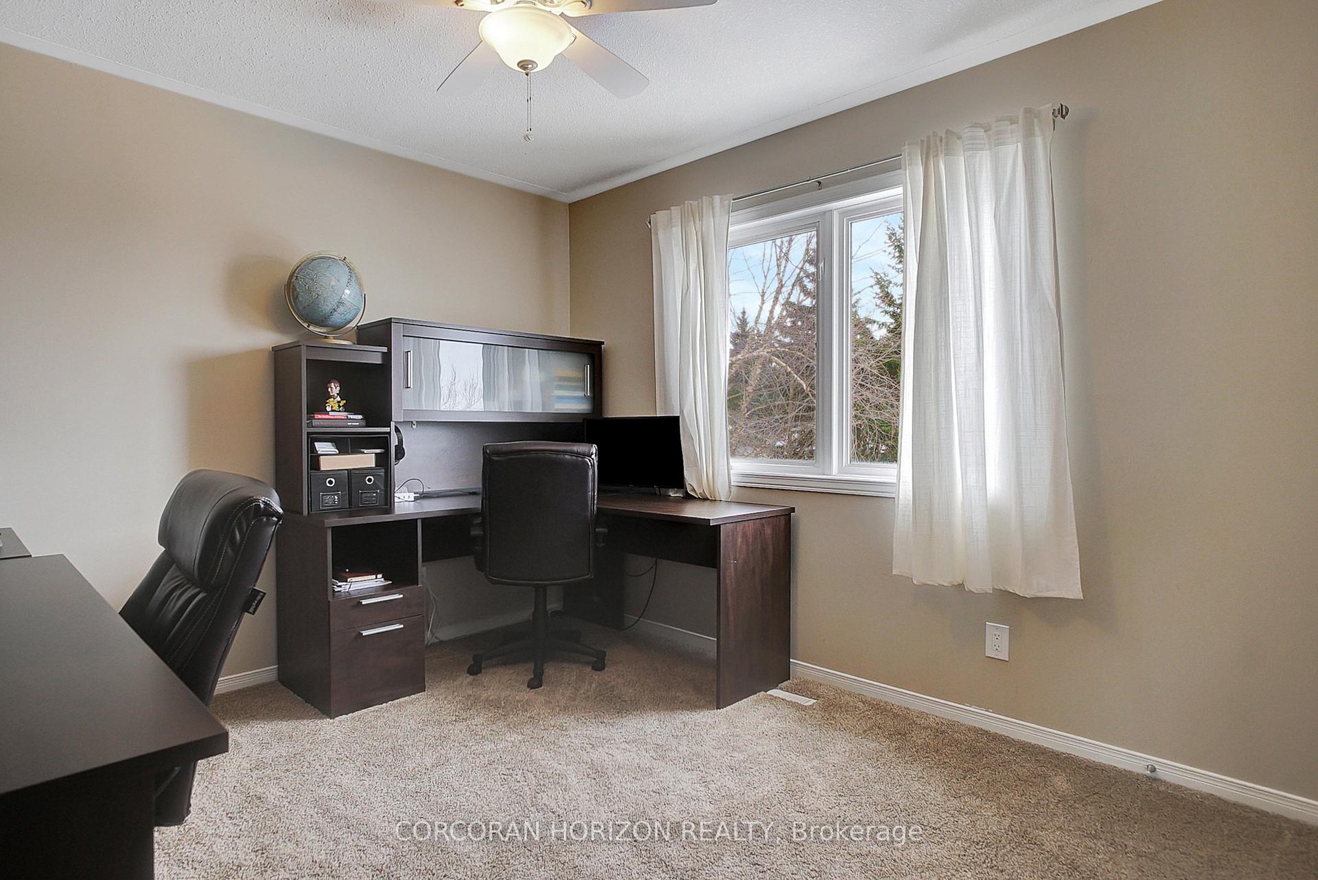 Photo 25 of 55 Woodcrest Court, Kitchener, Doon South — HOMEH