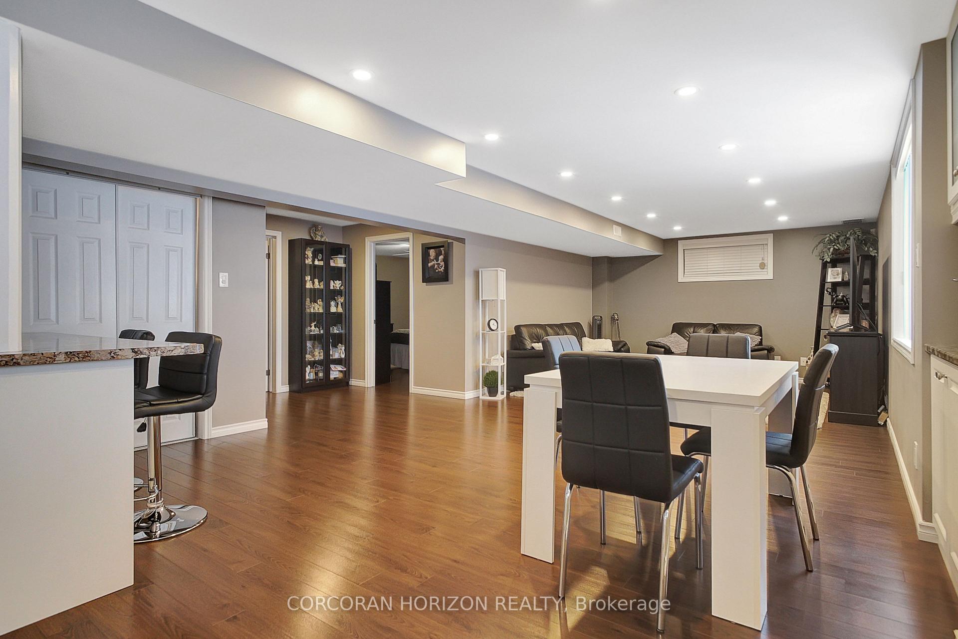 Photo 30 of 55 Woodcrest Court, Kitchener, Doon South — HOMEH