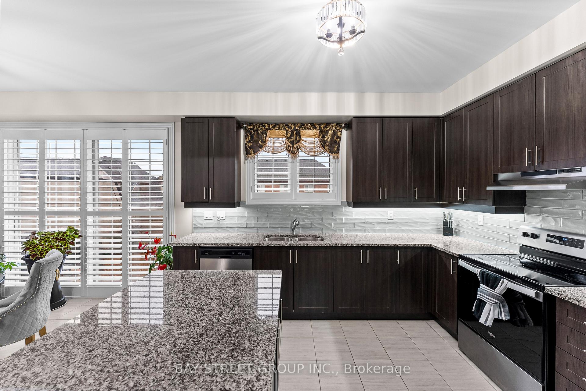 Photo 14 of 310 Coronation Road, Whitby, Rural Whitby — HOMEH