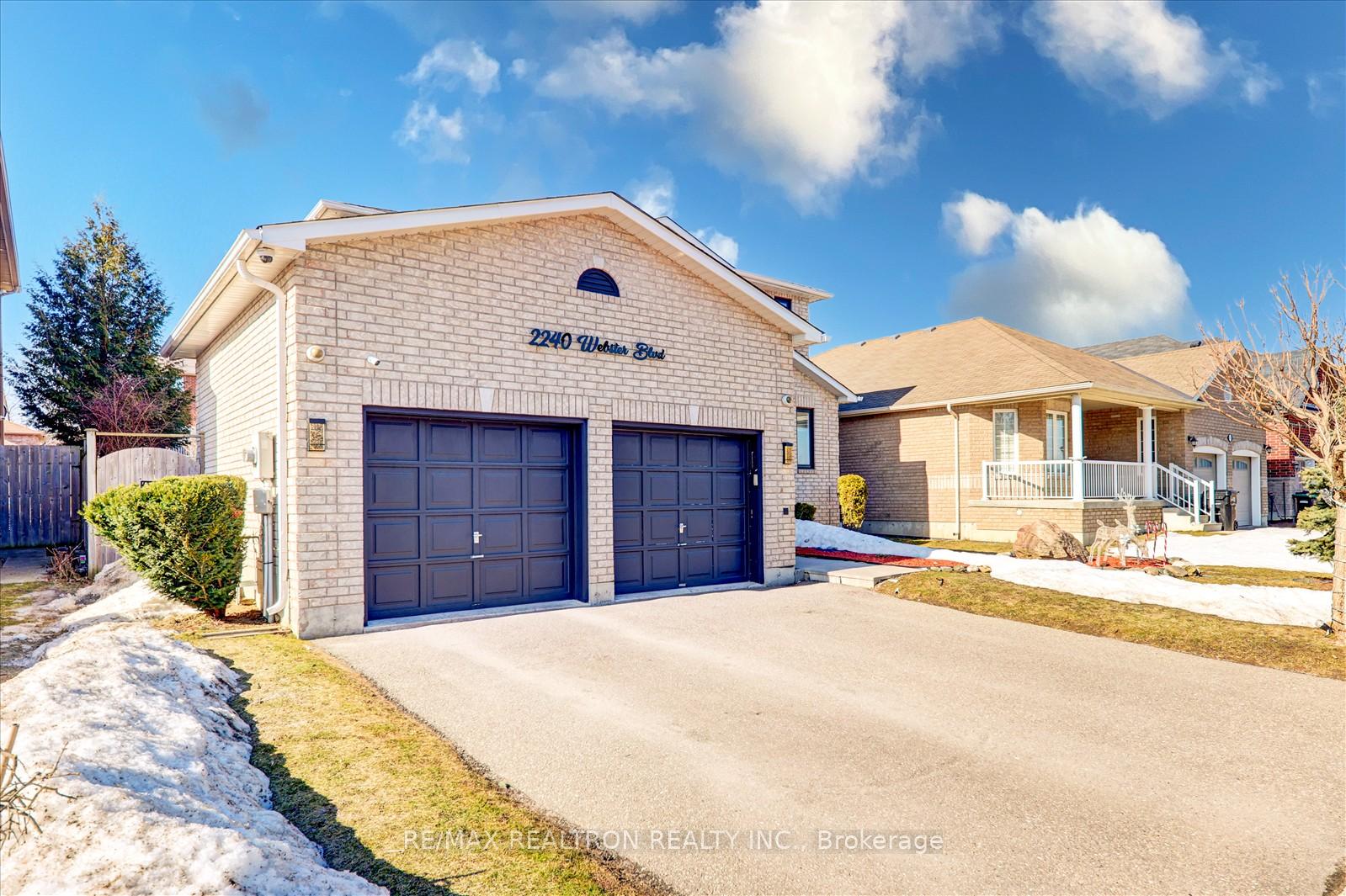 Photo 2 of 2240 Webster Boulevard, Innisfil, Alcona — HOMEH