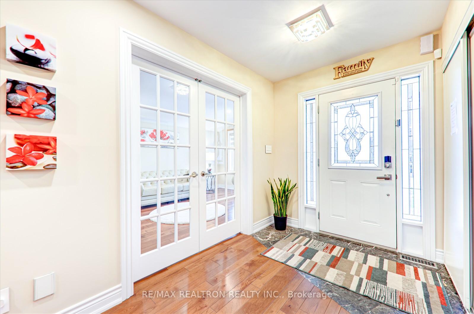 Photo 3 of 2240 Webster Boulevard, Innisfil, Alcona — HOMEH
