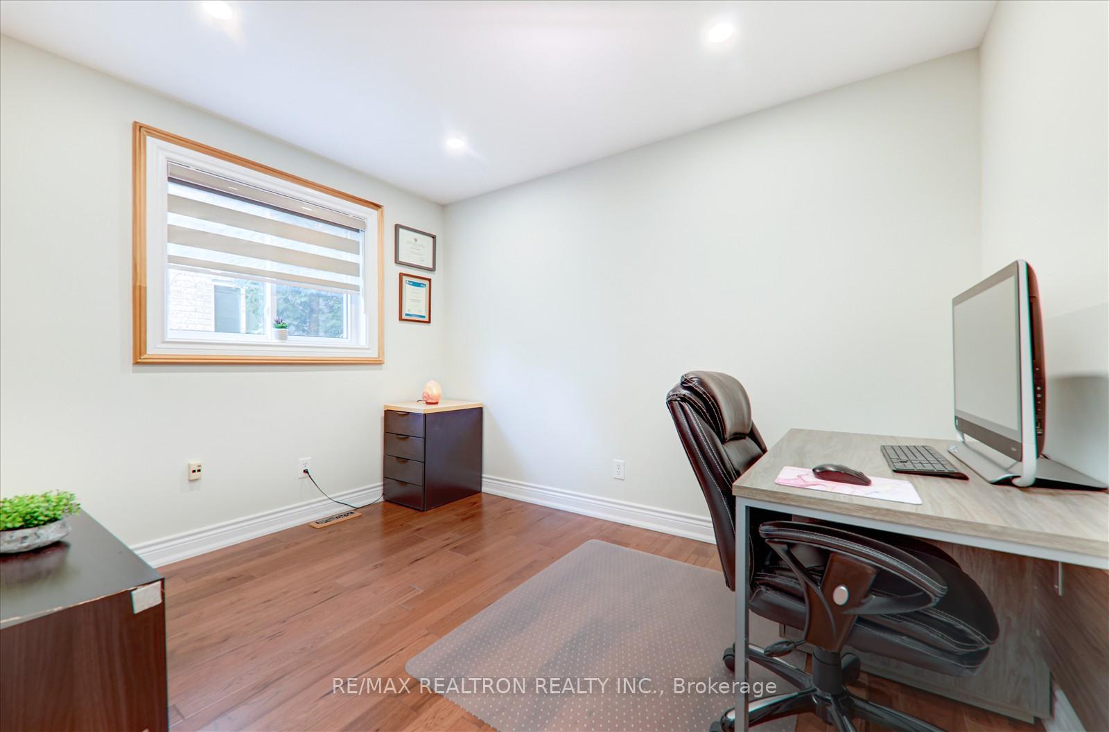 Photo 16 of 2240 Webster Boulevard, Innisfil, Alcona — HOMEH