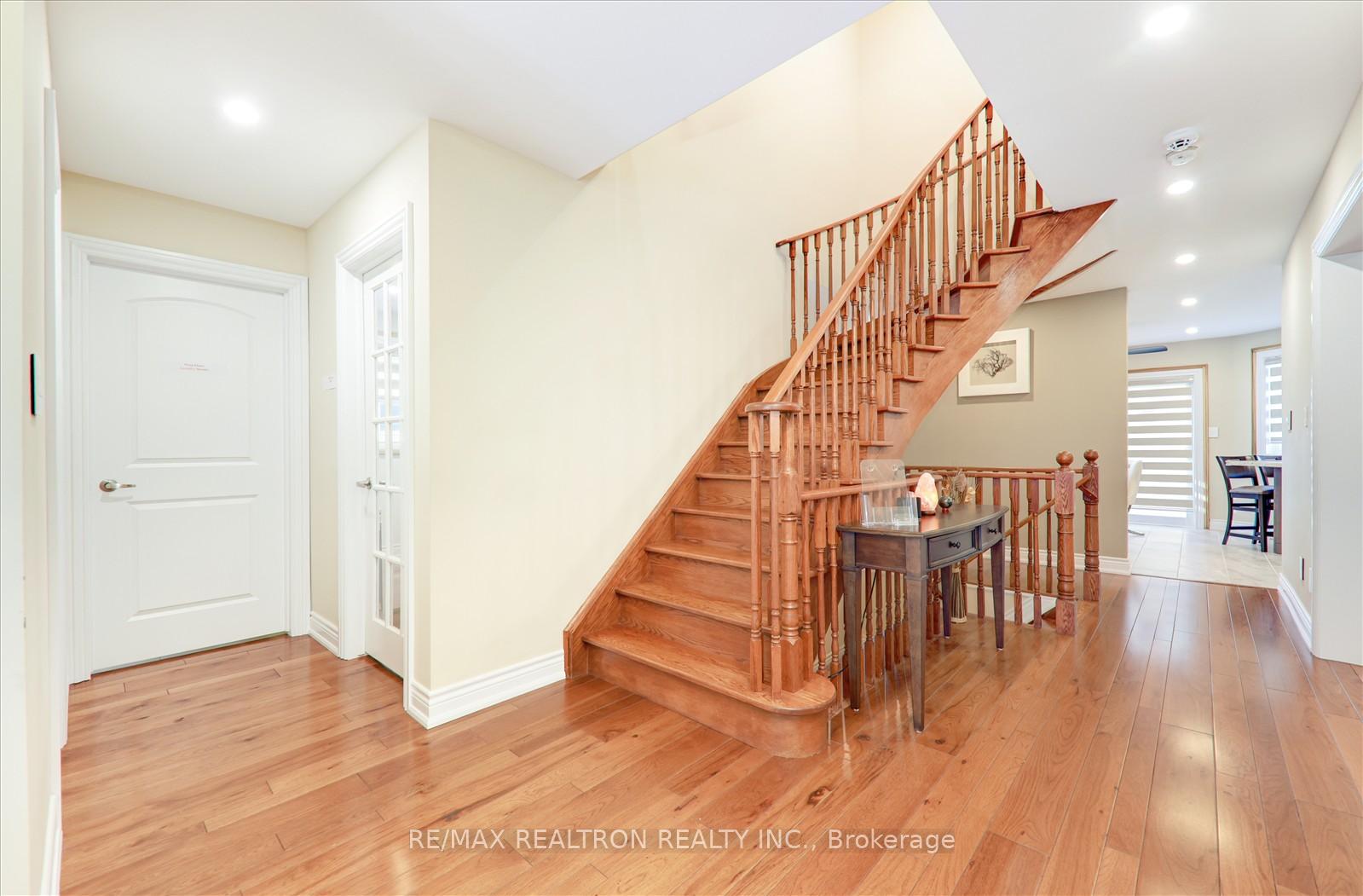 Photo 17 of 2240 Webster Boulevard, Innisfil, Alcona — HOMEH