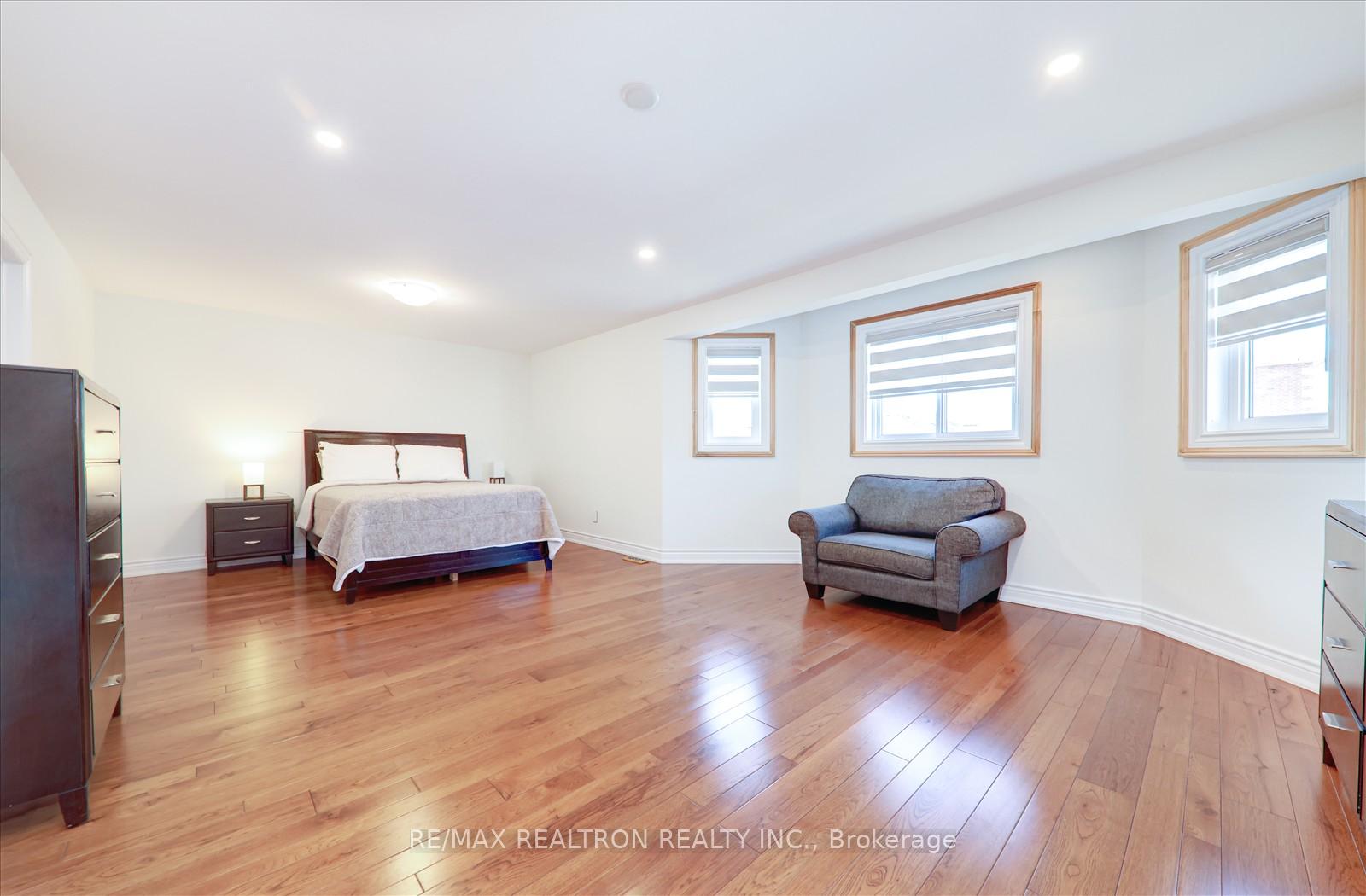 Photo 39 of 2240 Webster Boulevard, Innisfil, Alcona — HOMEH