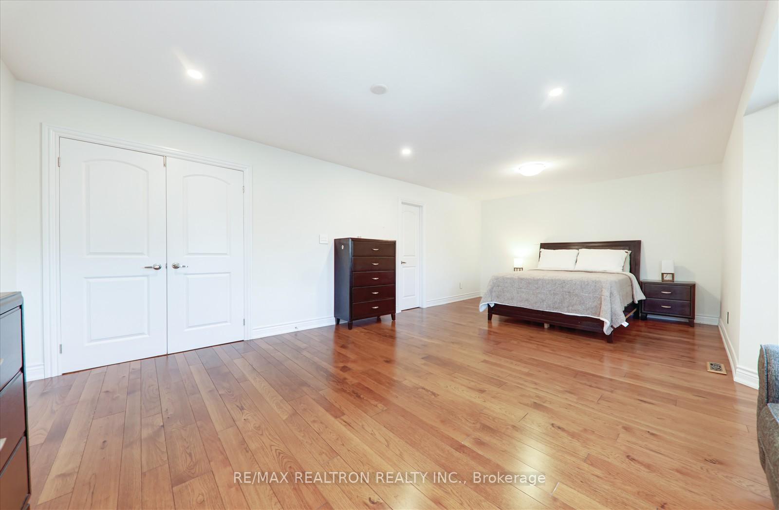 Photo 21 of 2240 Webster Boulevard, Innisfil, Alcona — HOMEH
