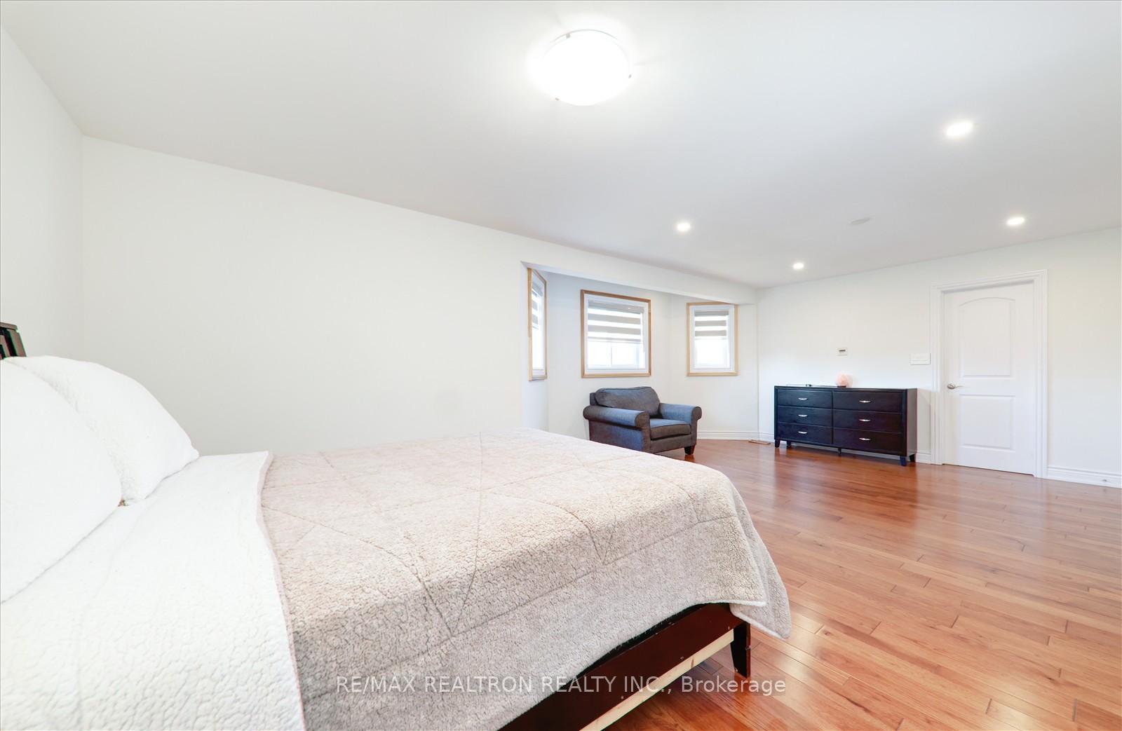 Photo 22 of 2240 Webster Boulevard, Innisfil, Alcona — HOMEH