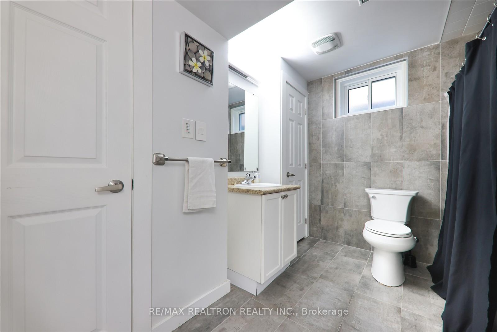 Photo 37 of 2240 Webster Boulevard, Innisfil, Alcona — HOMEH
