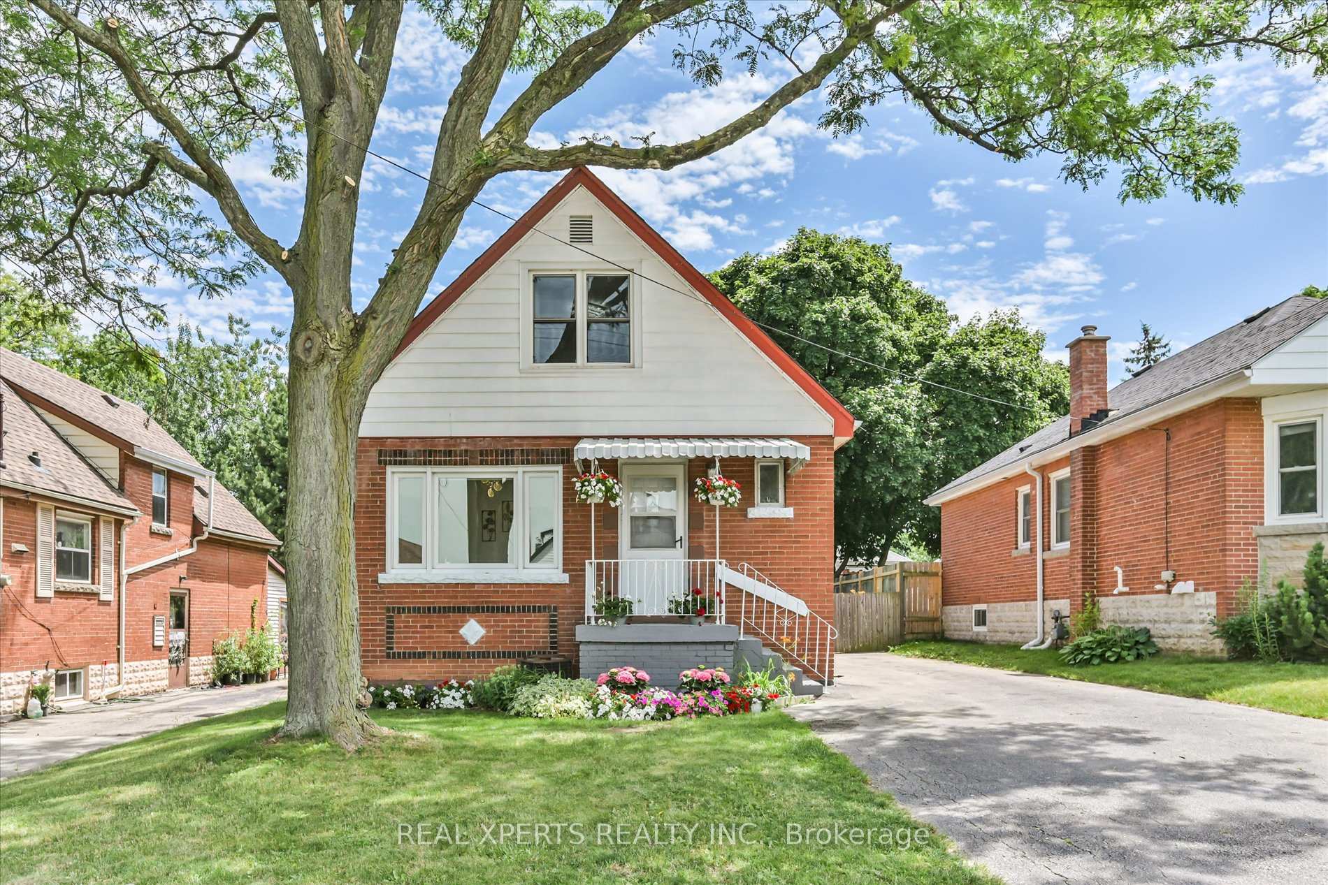 Front of 273 East 13th Street