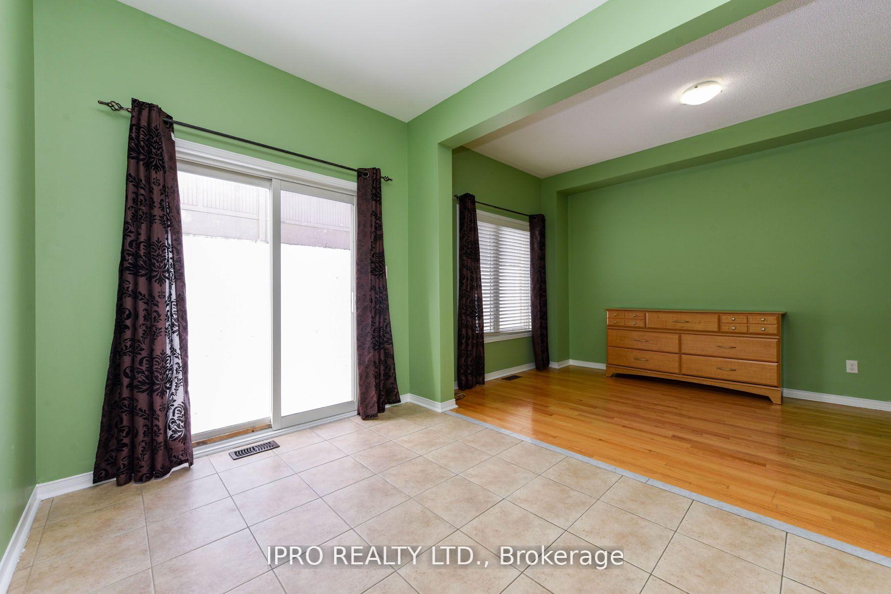 Photo 20 of 209 Checkerberry Crescent, Brampton, Sandringham-Wellington — HOMEH