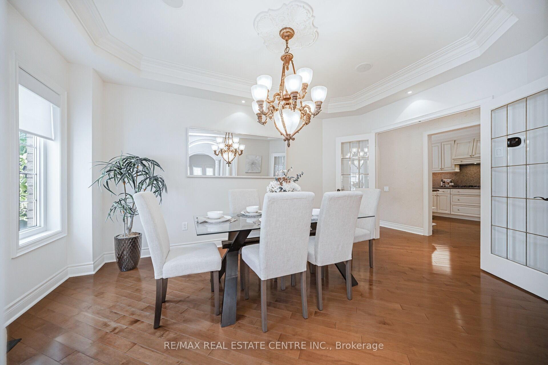 Photo 12 of 41 Avalanche Crescent, Brampton, Bram East — HOMEH