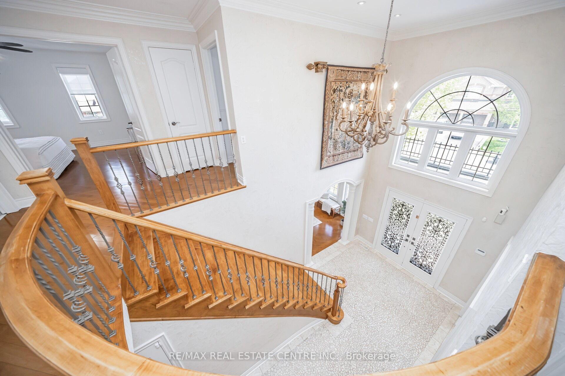 Photo 23 of 41 Avalanche Crescent, Brampton, Bram East — HOMEH